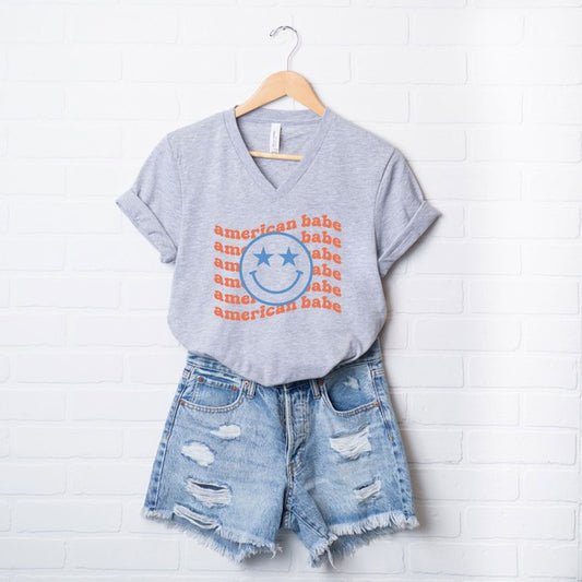 American Babe Smiley Face Wavy Short Sleeve V-Neck